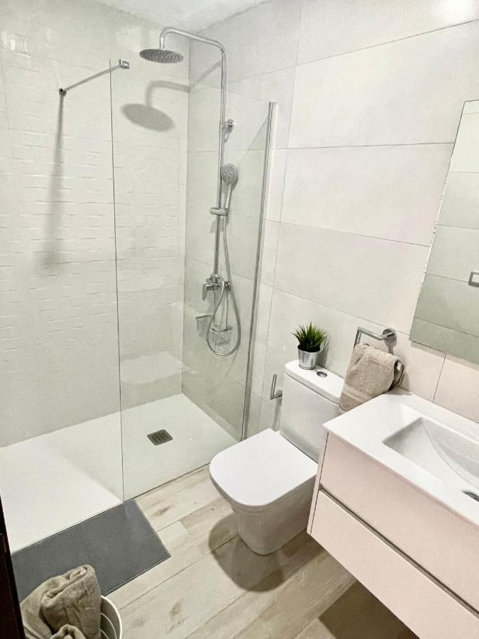 Island Suites Arona  Εξωτερικό φωτογραφία